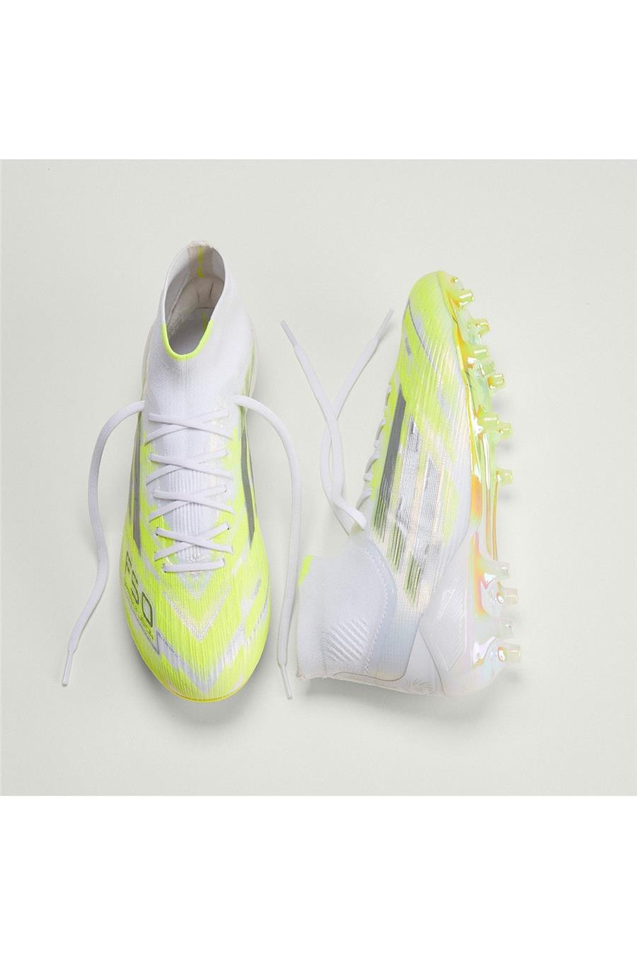 adidas Kadın  Beyaz  Krampon F50 SPARKFUSION ELITE FG/AG JR6474