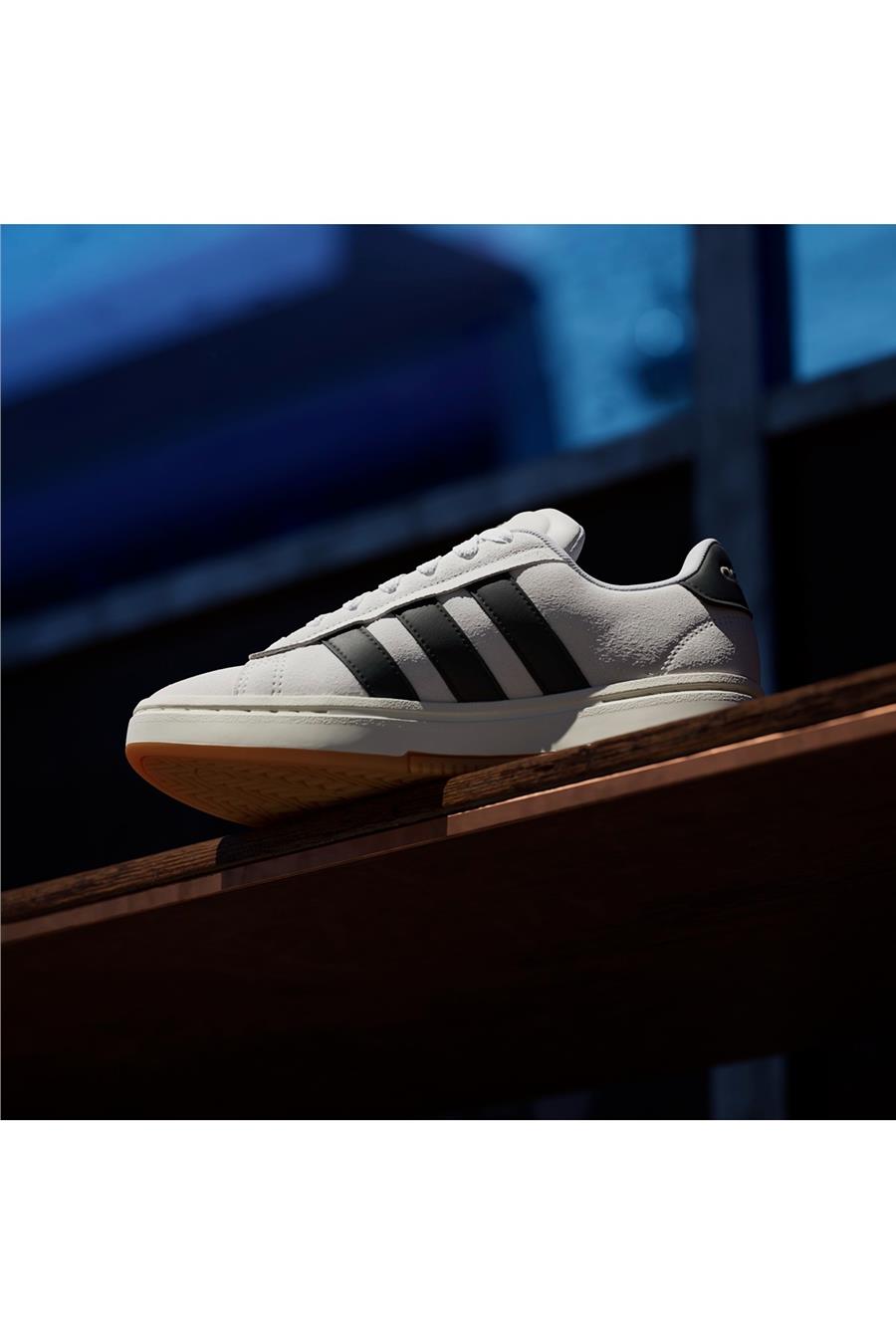 adidas Kadın  Beyaz  Yürüyüş Ayakkabısı GRAND COURT ALPHA 00s JP7631