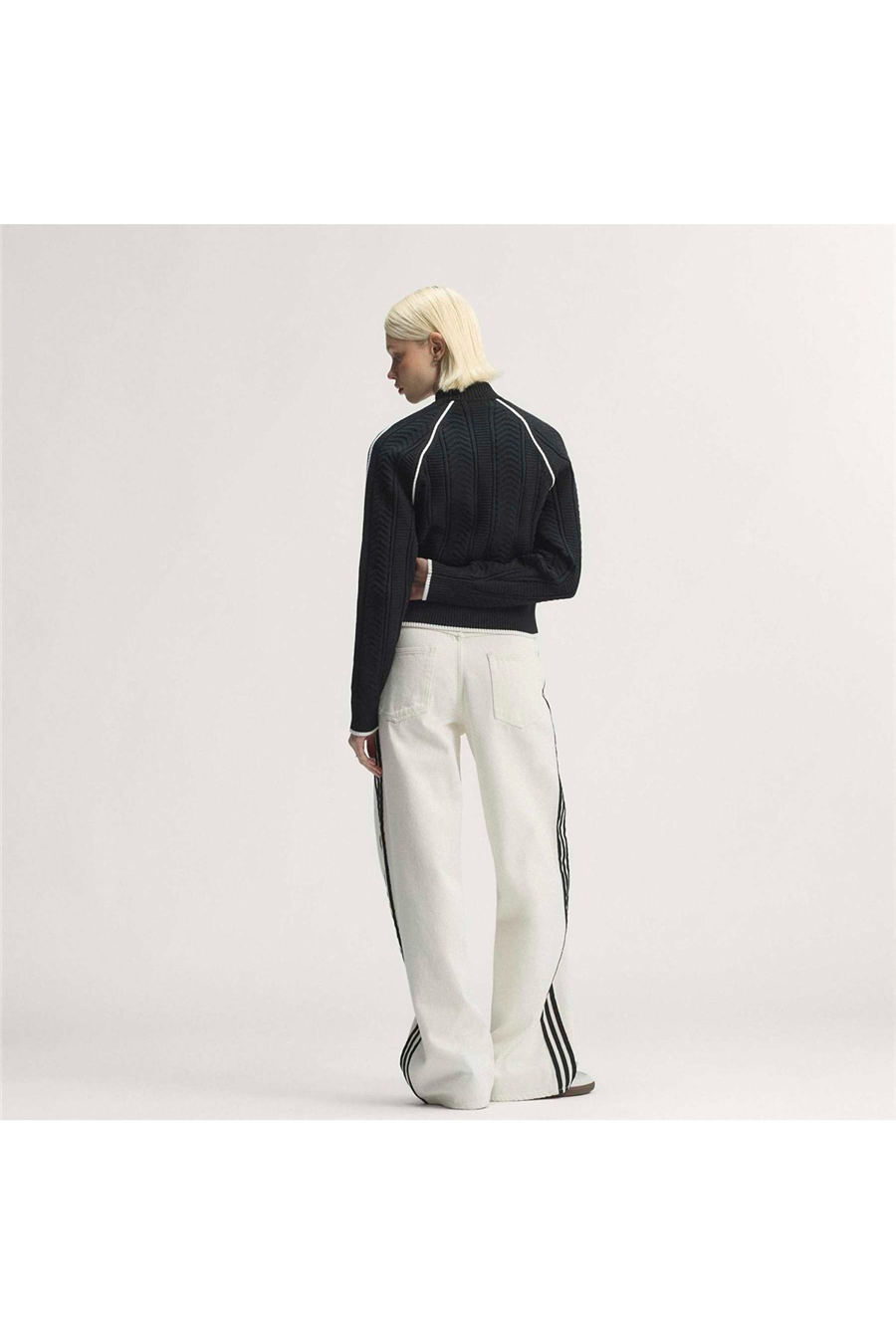 adidas Kadın Ceket SST TT KR9624