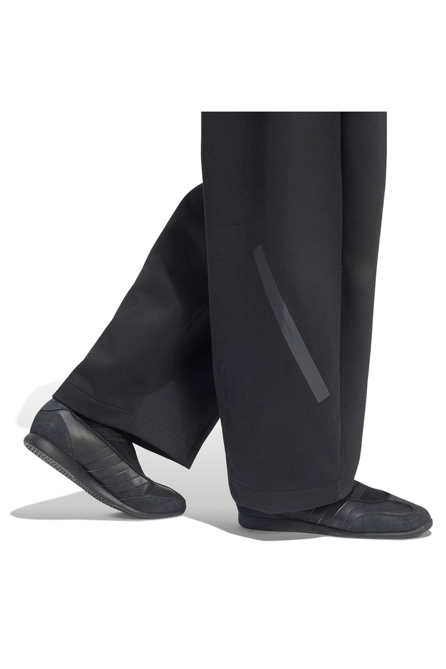 adidas Kadın Eşofman Altı ADIDAS Z.N.E. WIDE PANT KH0483