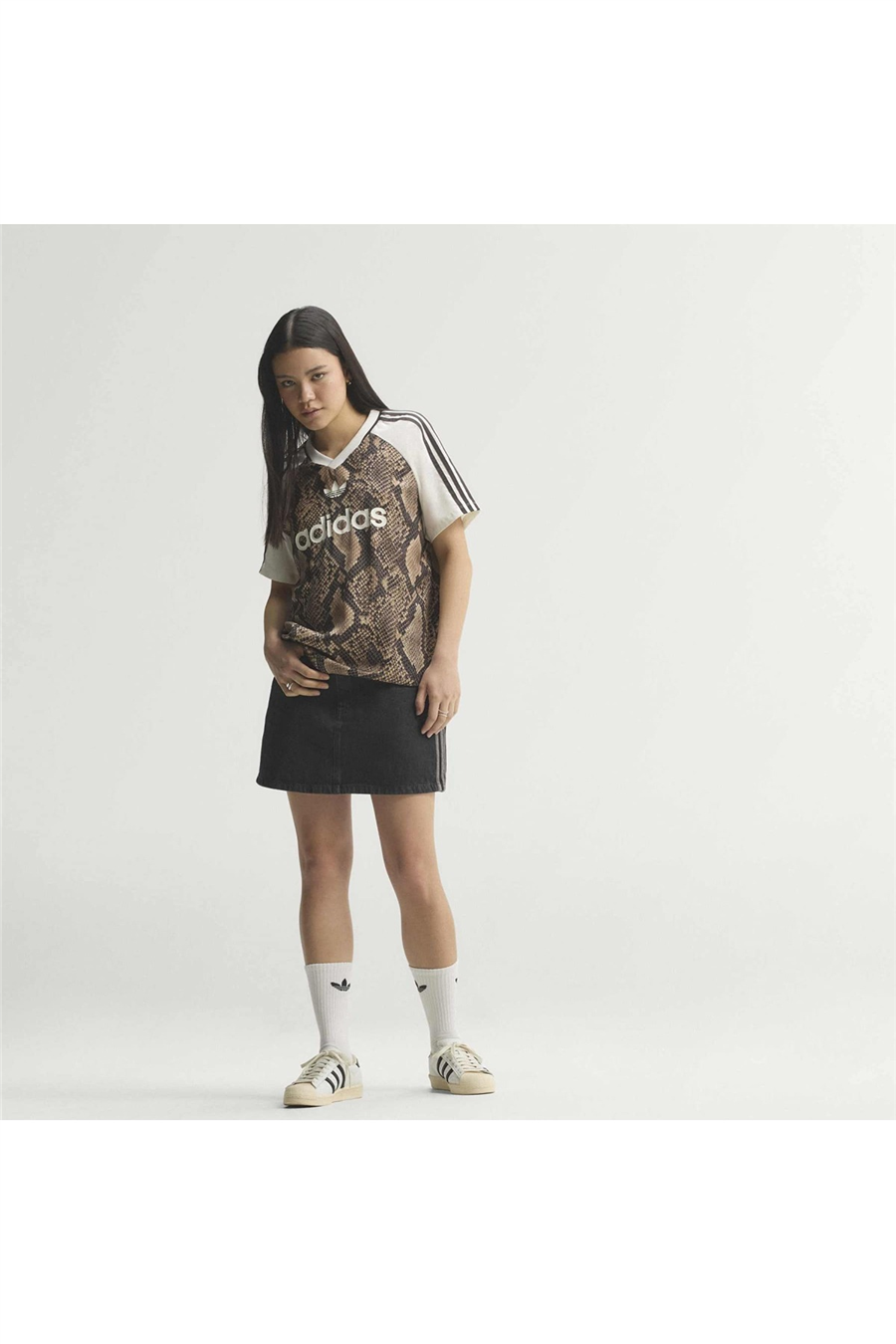 adidas Kadın Forma SNAKE PRINT SATIN JERSEY KX1897