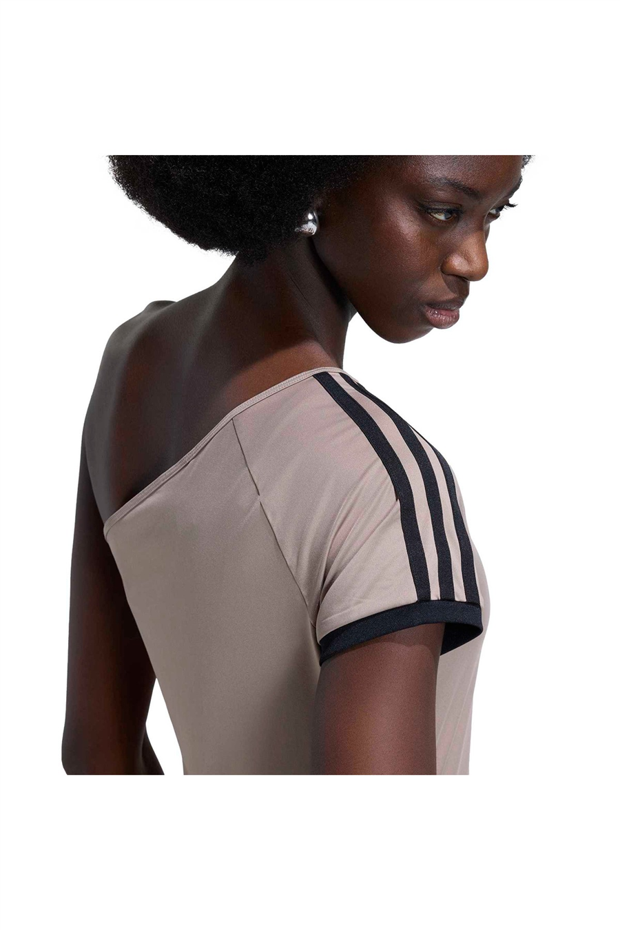 adidas  Kadın Kahverengi  T-shirt OFFSHOULDER TEE KY5181