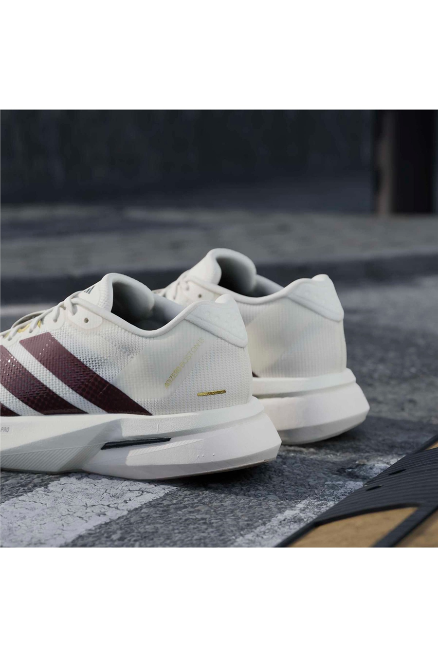 adidas Kadın Koşu Ayakkabısı ADIZERO BOSTON 13 W KH9564