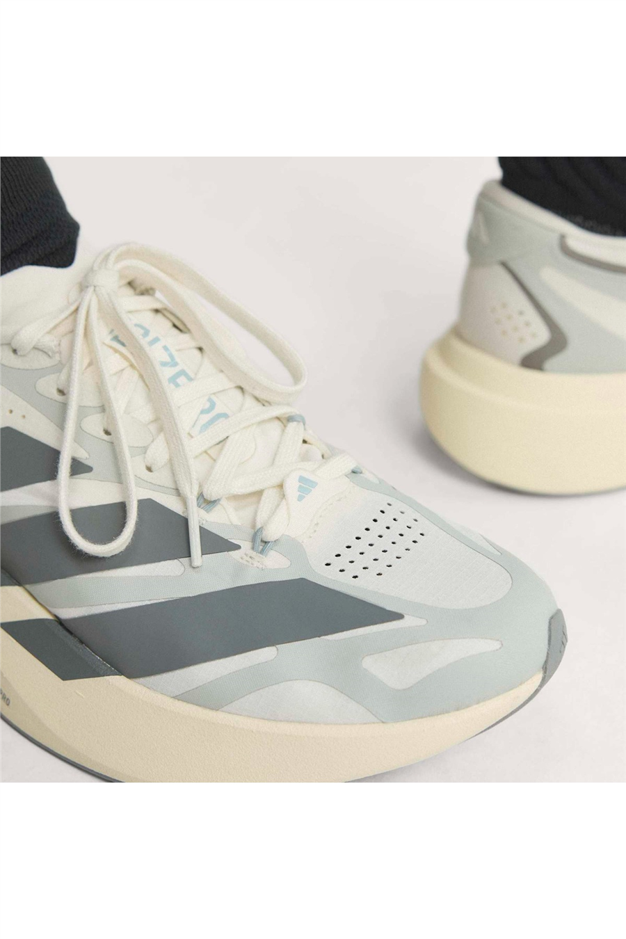 adidas Kadın Koşu Ayakkabısı ADIZERO EVO SL EXO W KJ0440