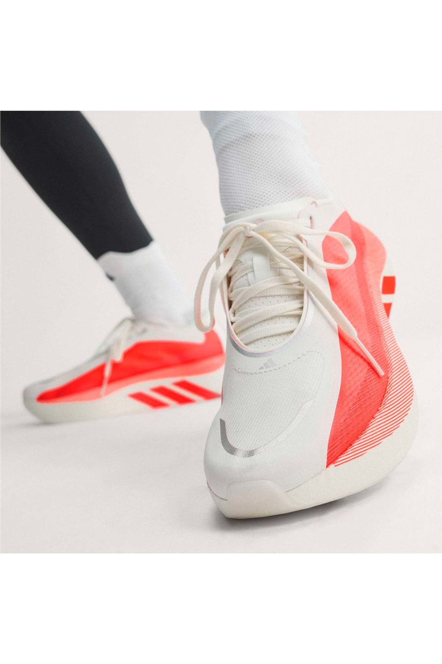 adidas Kadın Koşu Ayakkabısı HYPERBOOST EDGE W KI4406