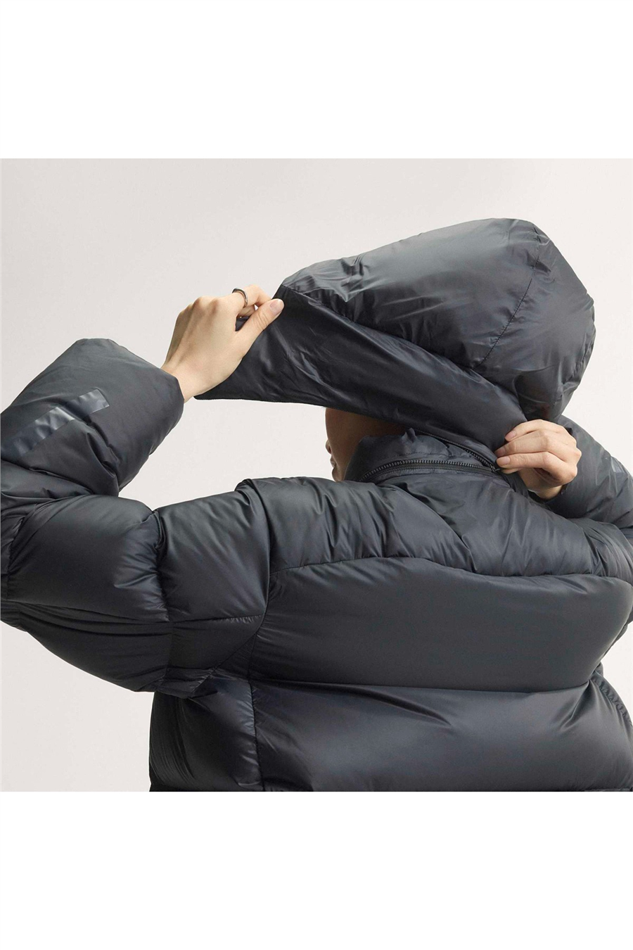 adidas Kadın Mont W Z.N.E. PARKA KF7591