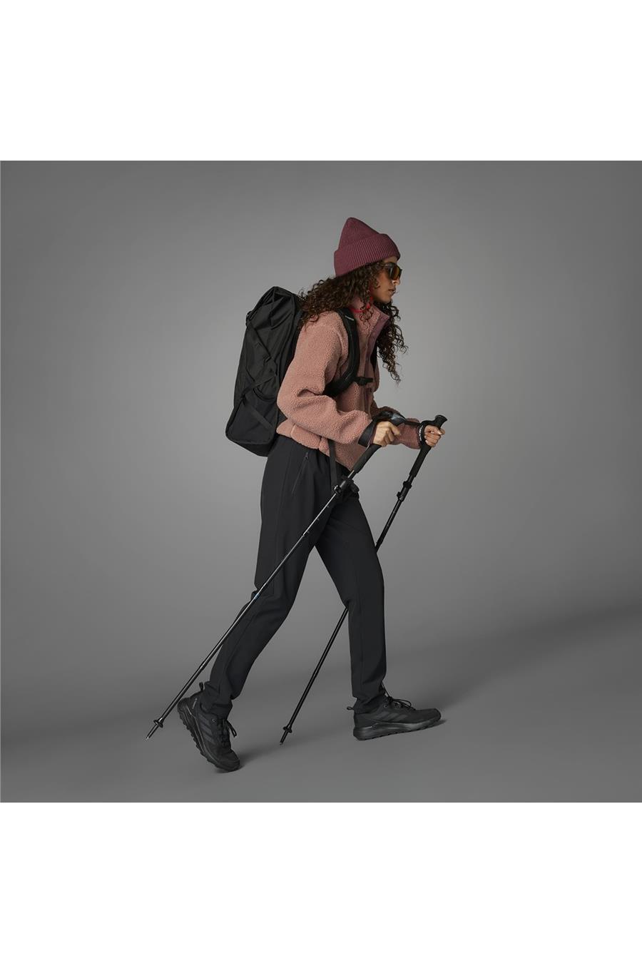 adidas  Kadın  Siyah  Eşofman Altı W MT ESS PANTS JP0806