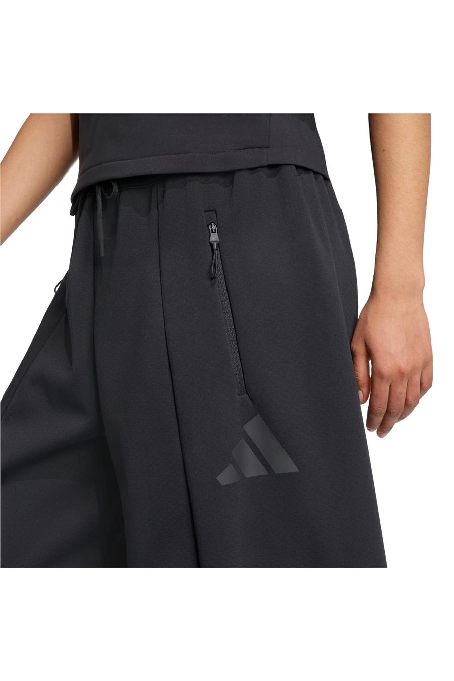 adidas Kadın  Siyah  Eşofman Altı W Z.N.E. OH PT JW7773