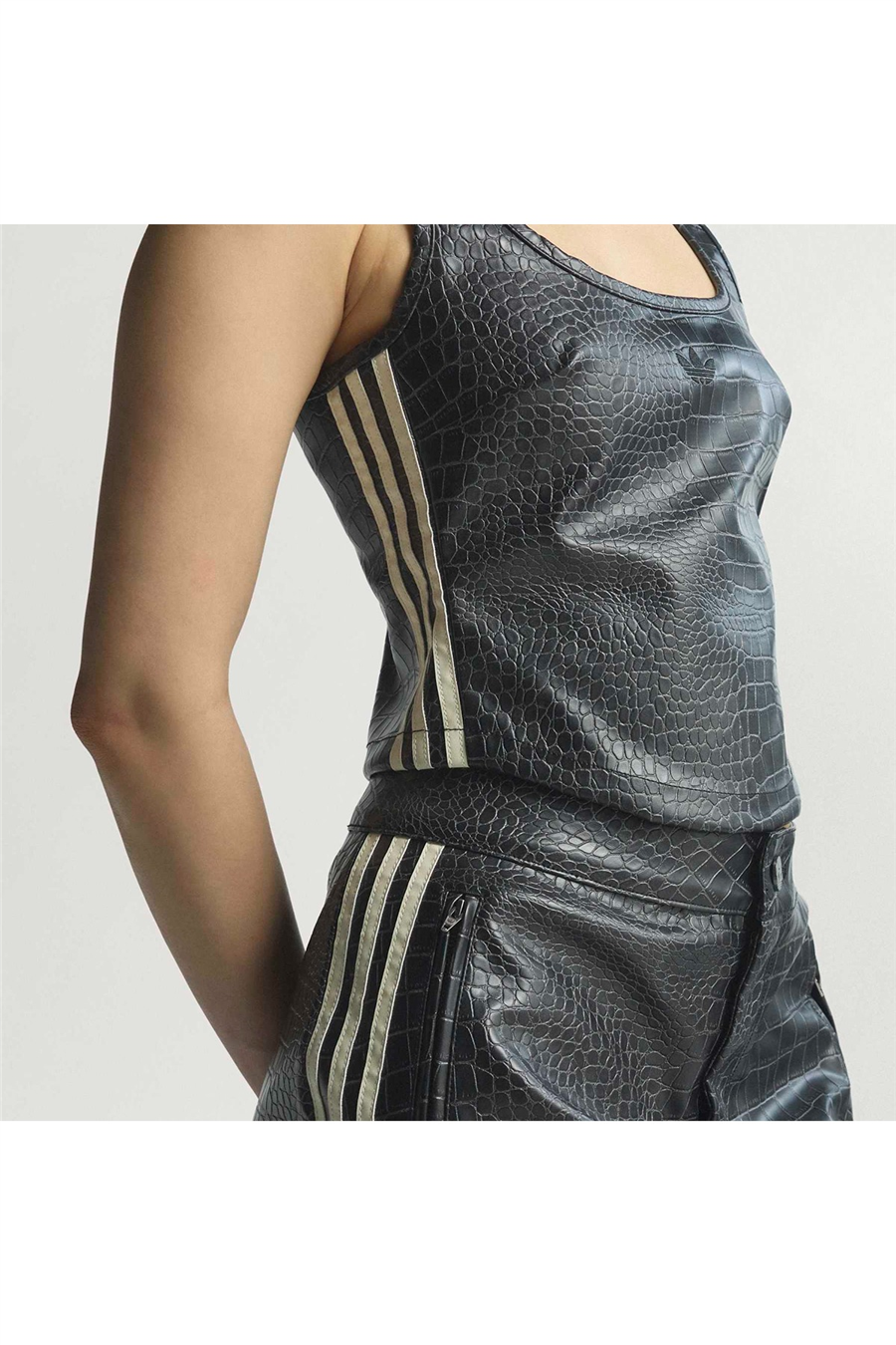 adidas  Kadın Siyah  Gömlek PLEATHER CORSET KE5041