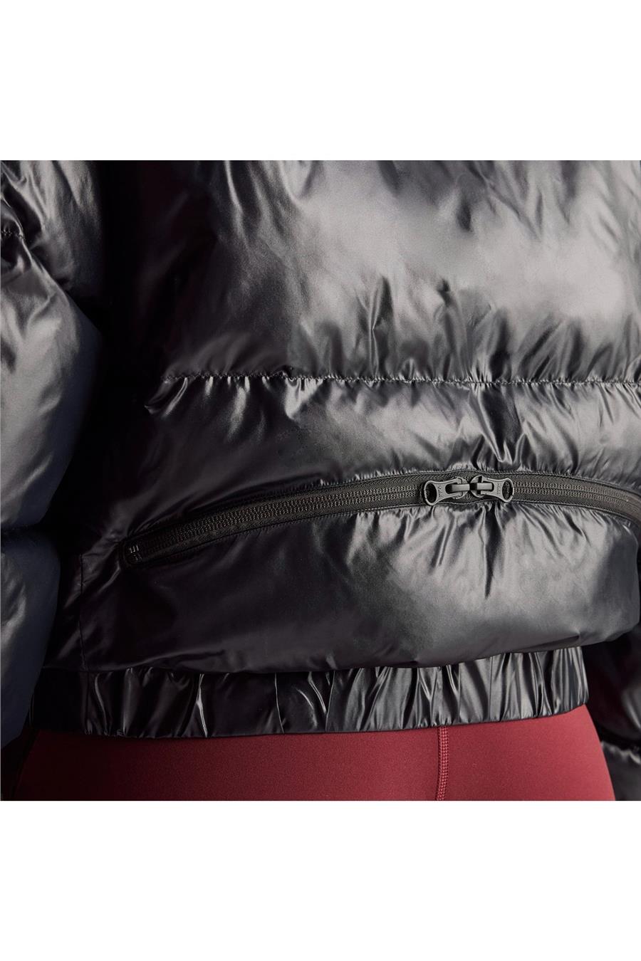 adidas Kadın  Siyah  Mont aSMC SHORT PUF IW9842