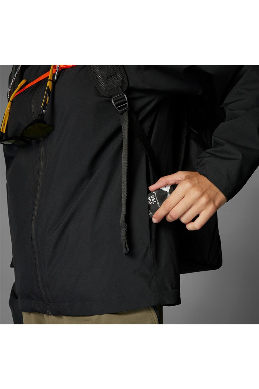 adidas Kadın  Siyah  Mont W MT ESS 3IN1 J JM8707