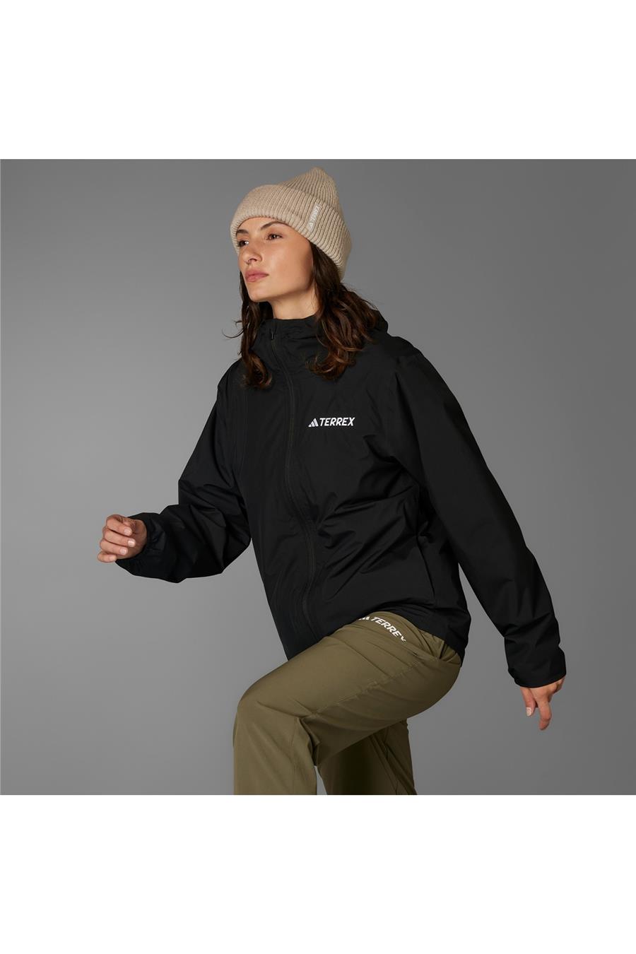 adidas Kadın  Siyah  Mont W MT ESS 3IN1 J JM8707