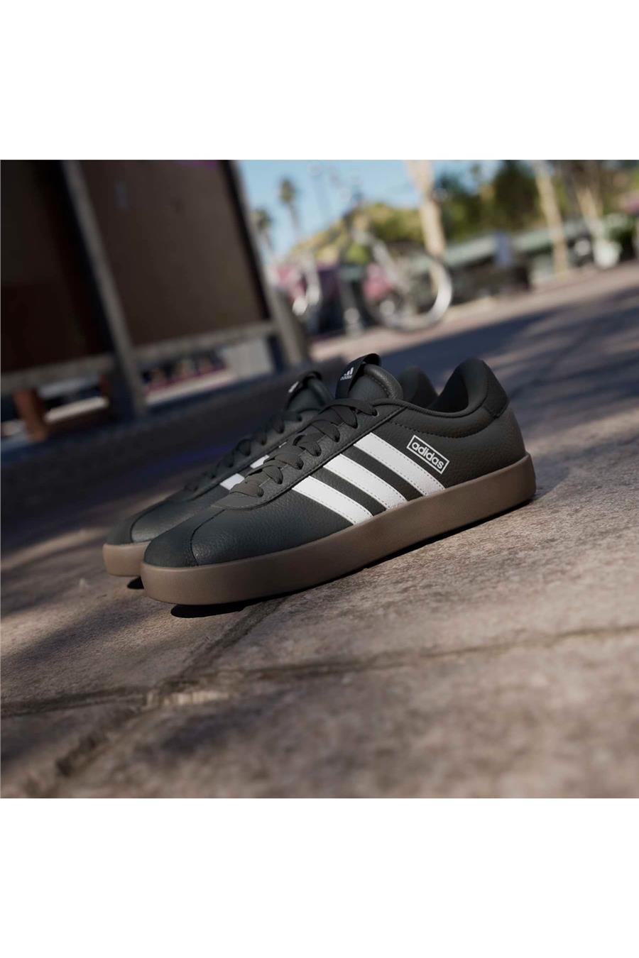 adidas  Kadın Siyah  Yürüyüş Ayakkabısı VL COURT 3.0 ID8796