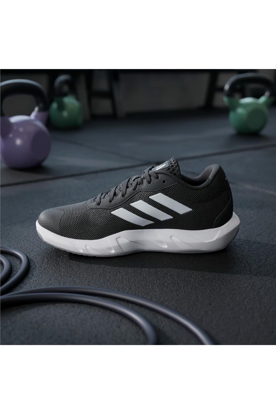 adidas Kadın  Siyah  Yürüyüş Ayakkabısı AMPLIMOVE TRAINER W IF0957