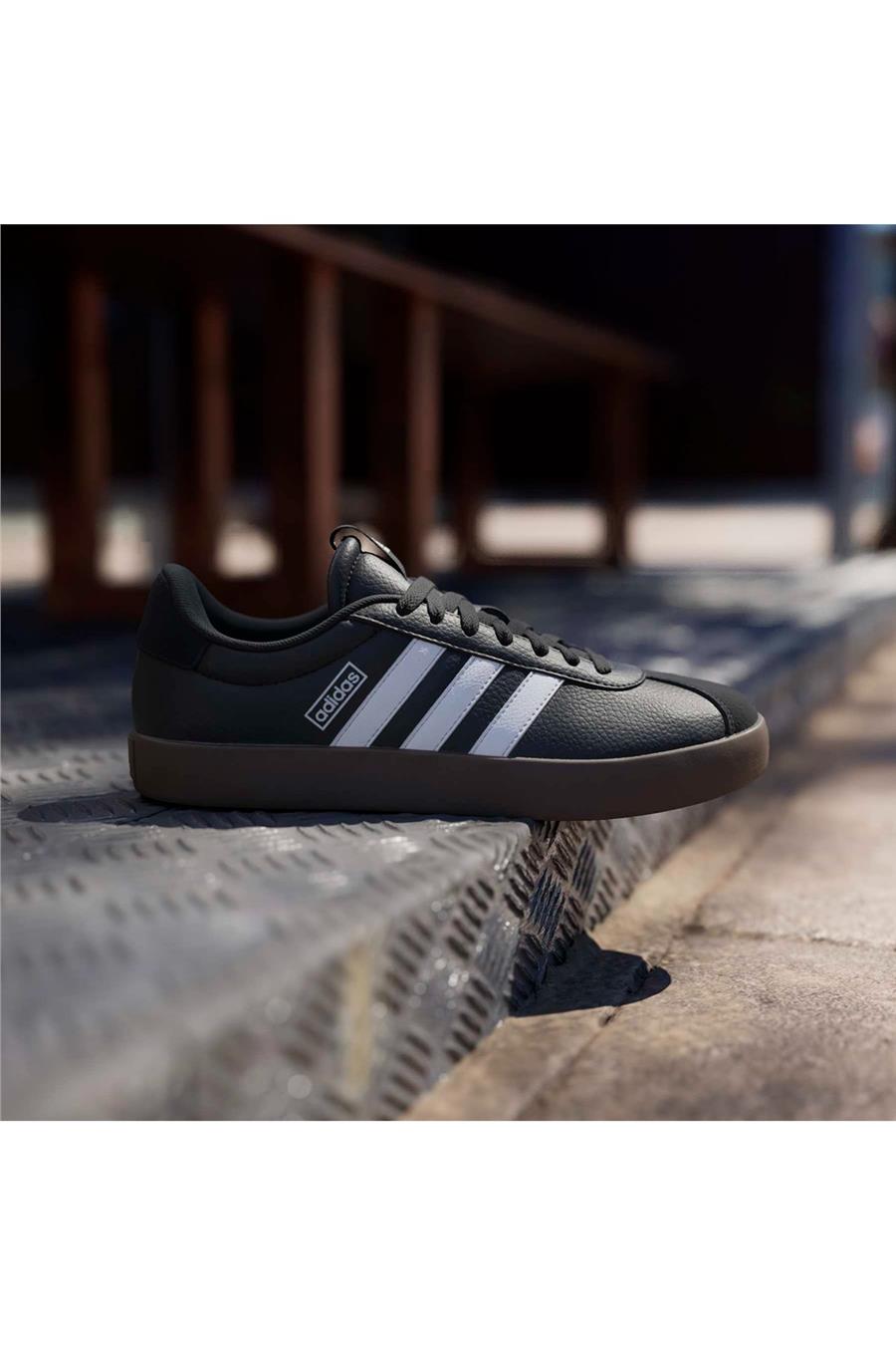 adidas  Kadın Siyah  Yürüyüş Ayakkabısı VL COURT 3.0 ID8796