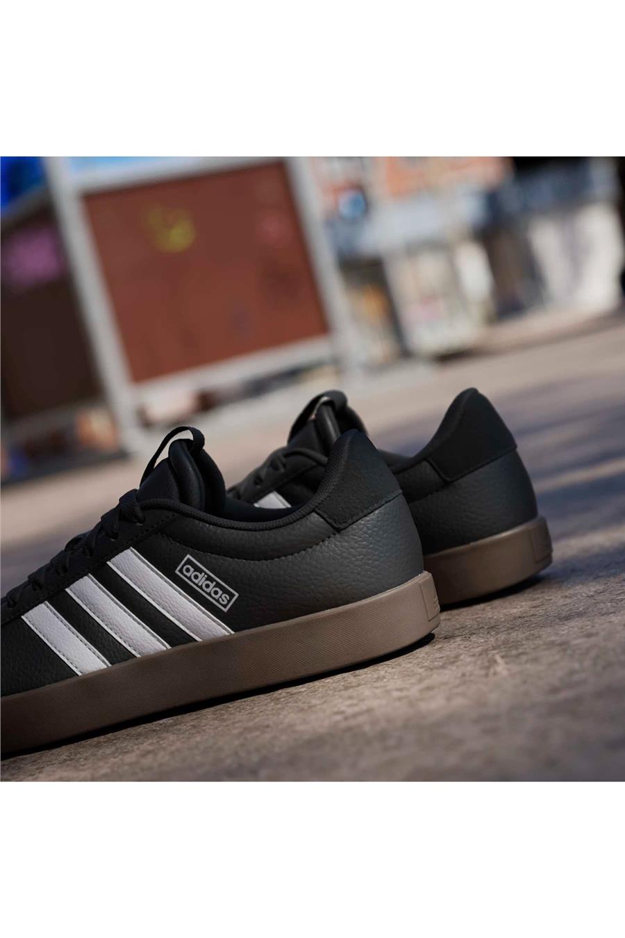 adidas  Kadın Siyah  Yürüyüş Ayakkabısı VL COURT 3.0 ID8796