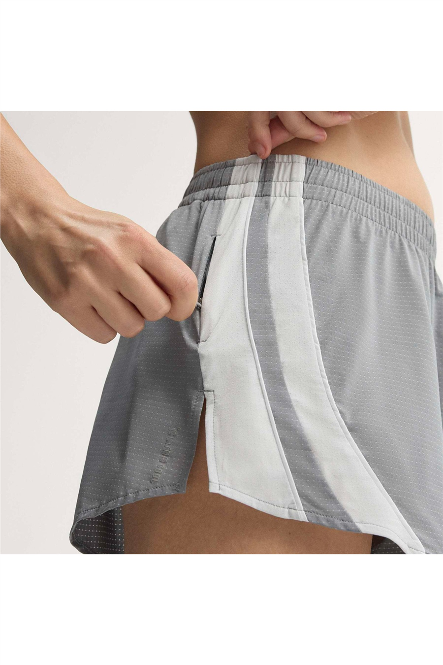 adidas Kadın Şort ADIZERO A SH0 W KT4854