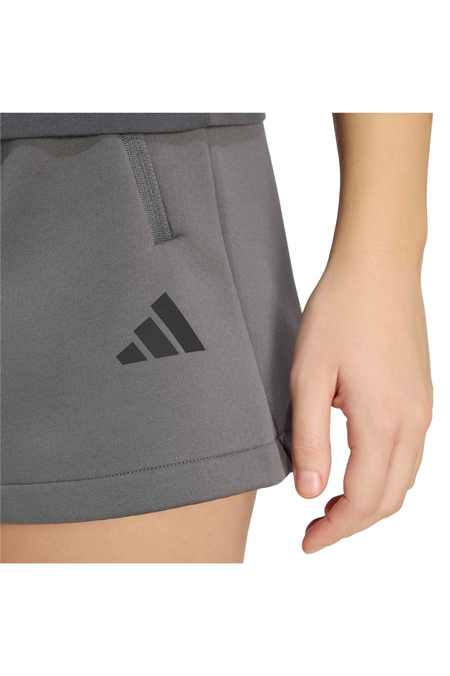 adidas Kadın Şort W Z.N.E.  SHORT KF6351