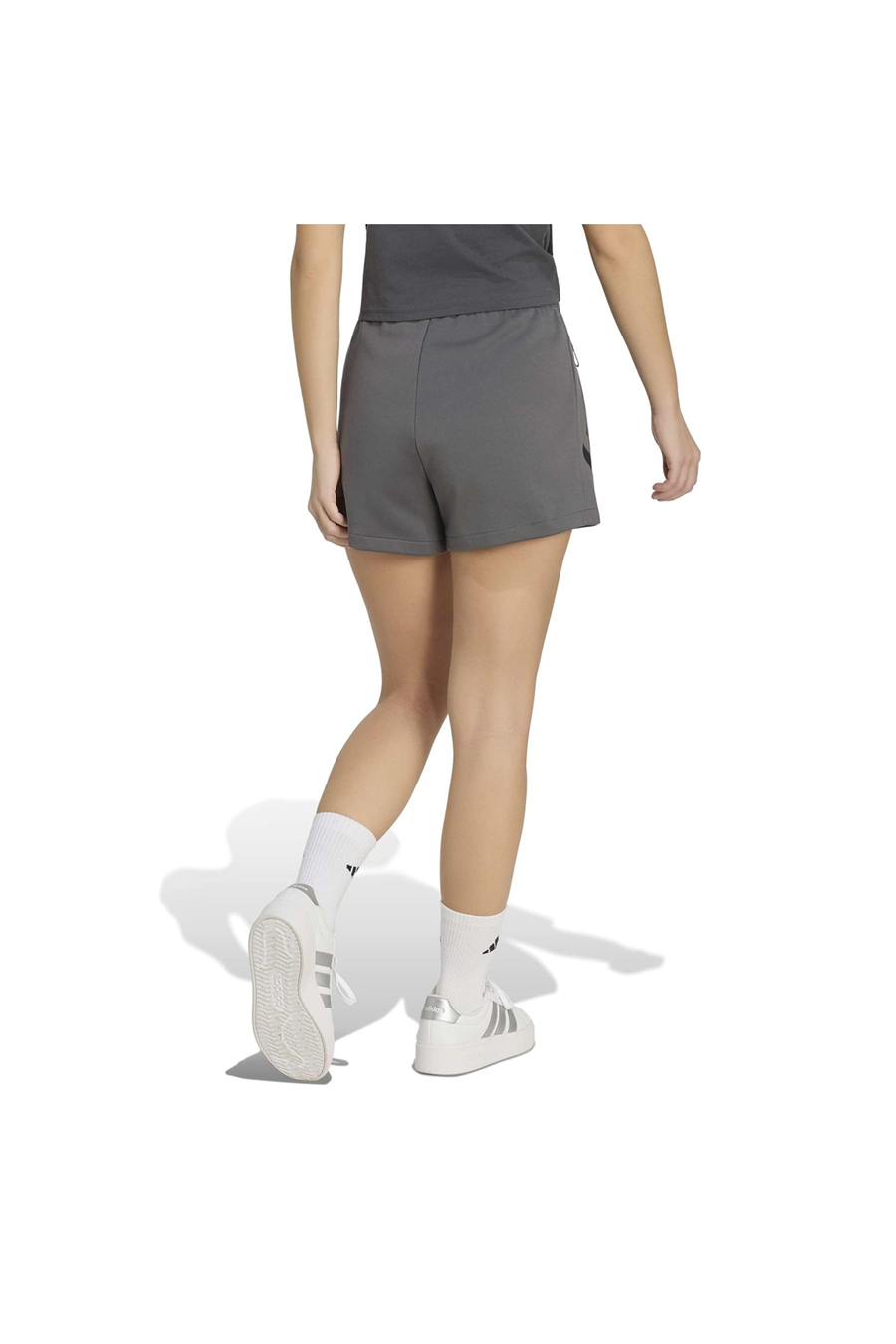adidas Kadın Şort W Z.N.E.  SHORT KF6351