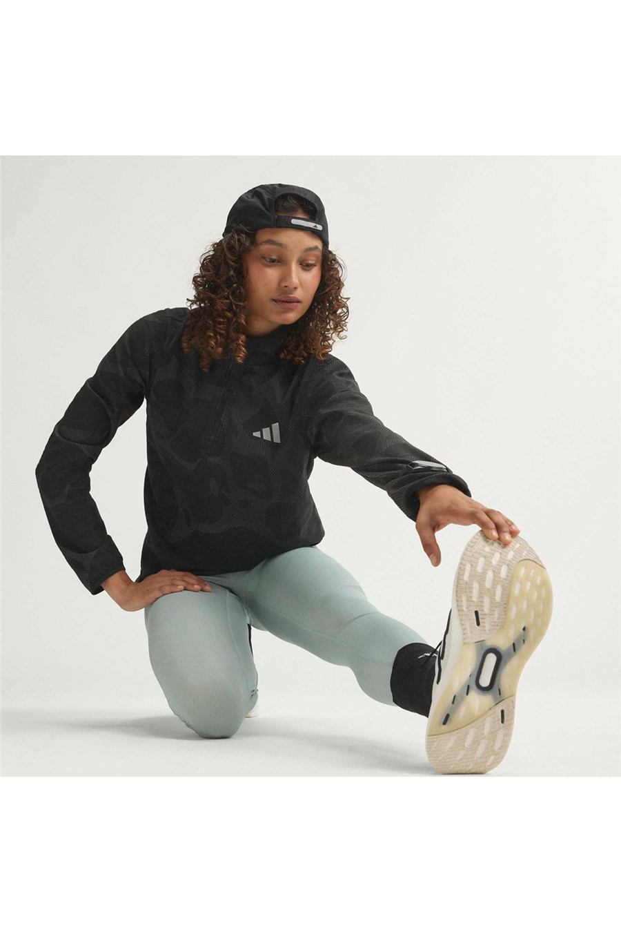 adidas Kadın Sweatshirt adi365 Half Z W KH1035