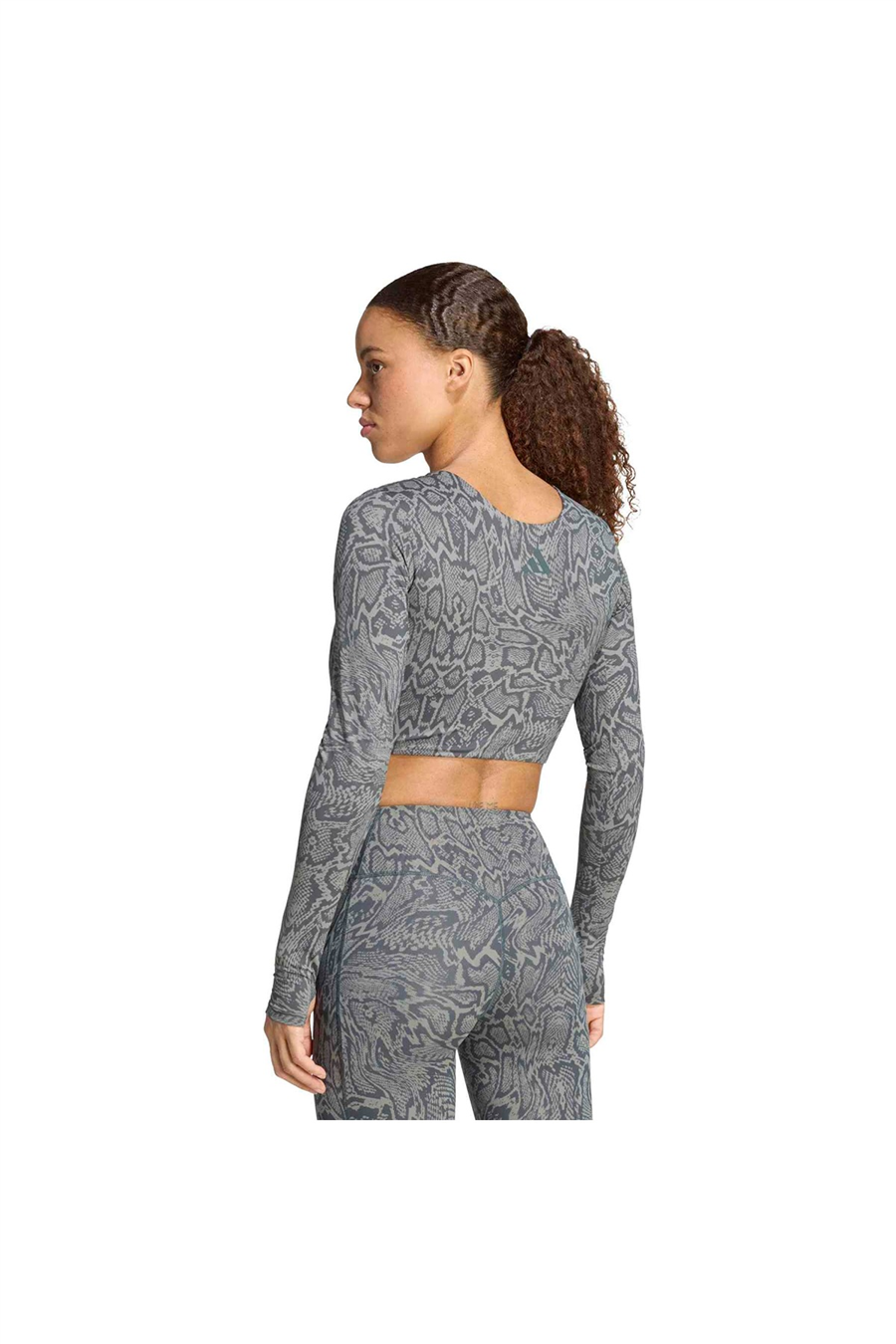 adidas Kadın Sweatshirt PrimeLft LS AOP KT4023