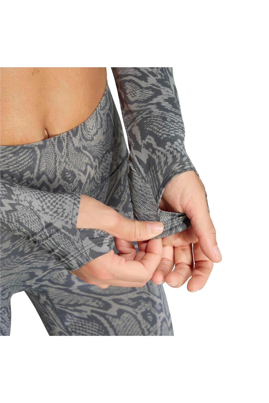 adidas Kadın Sweatshirt PrimeLft LS AOP KT4023