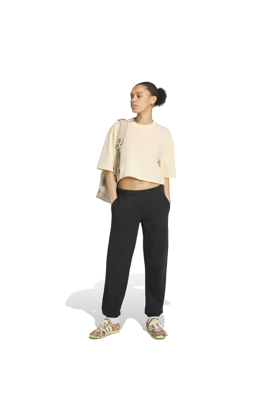 adidas Kadın T-shirt ESS CROP TEE KR3594