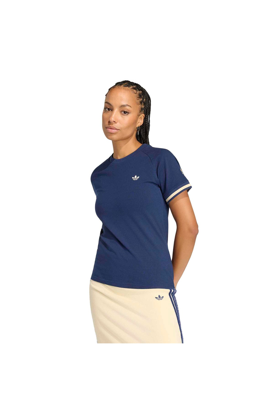 adidas Kadın T-shirt GRAPHIC TEE KS7404
