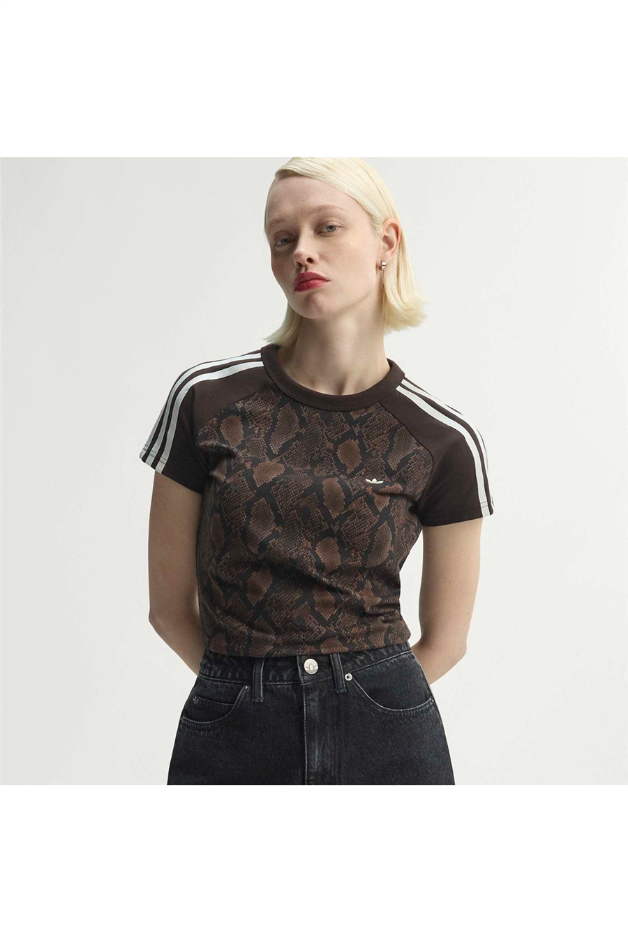 adidas Kadın T-shirt SNAKE PRINT CALI TEE KX1889