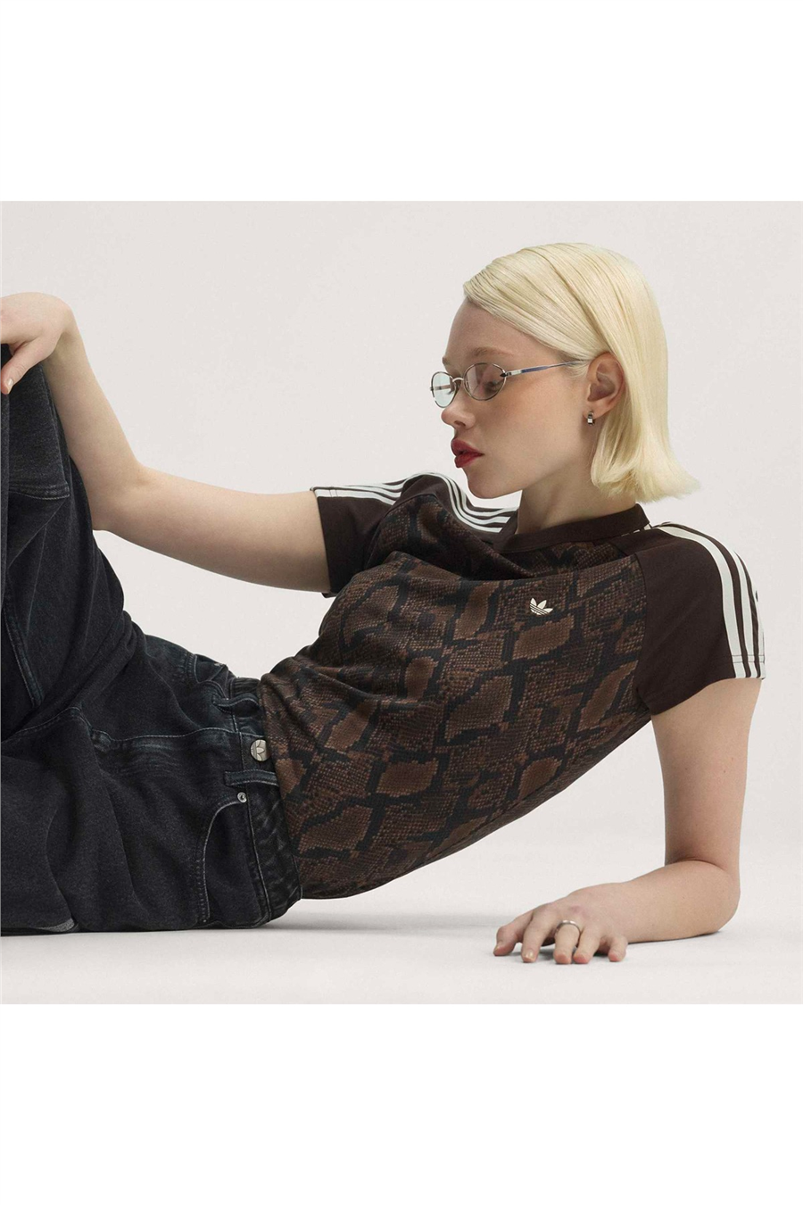 adidas Kadın T-shirt SNAKE PRINT CALI TEE KX1889