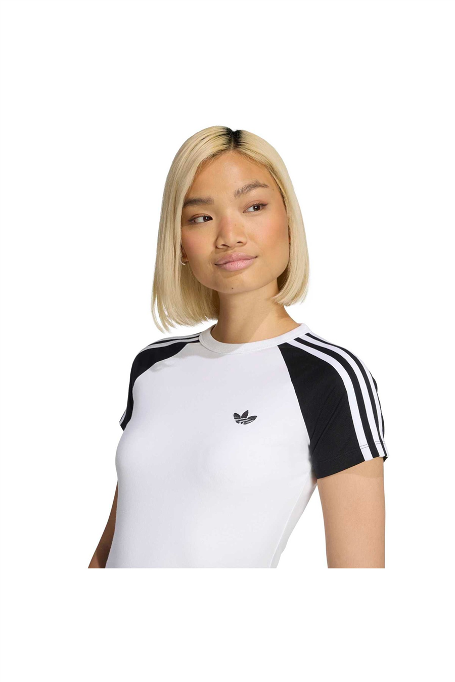 adidas Kadın T-shirt SST TEE KD3799