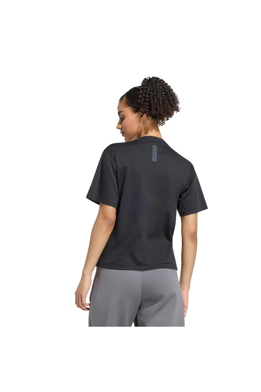 adidas Kadın T-shirt W Z.N.E. TEE KF6357