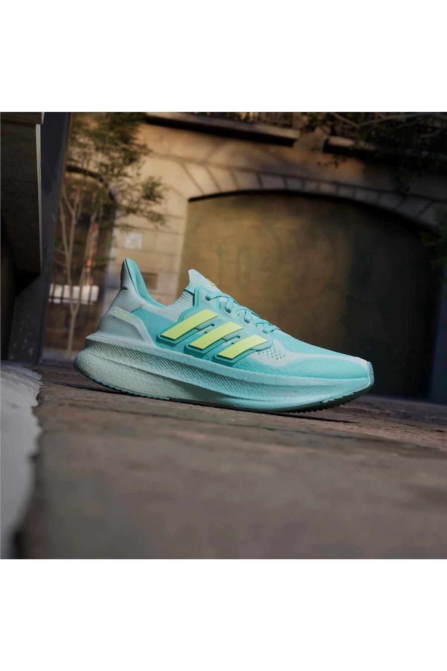 adidas Kadın  Turkuaz  Koşu Ayakkabısı ULTRABOOST 5 W JQ2911