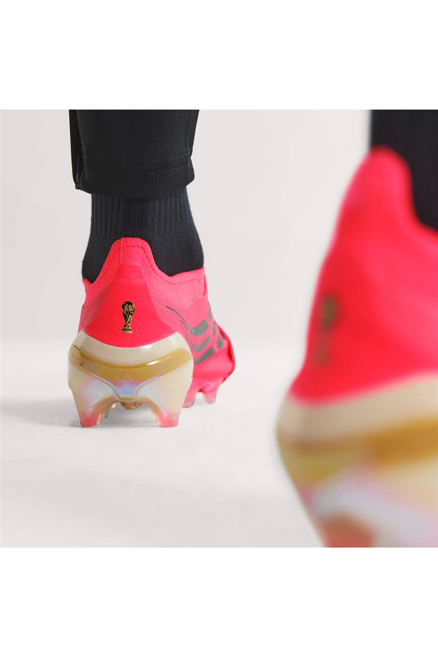 adidas  Krampon PREDATOR ELITE FT FG JP6237