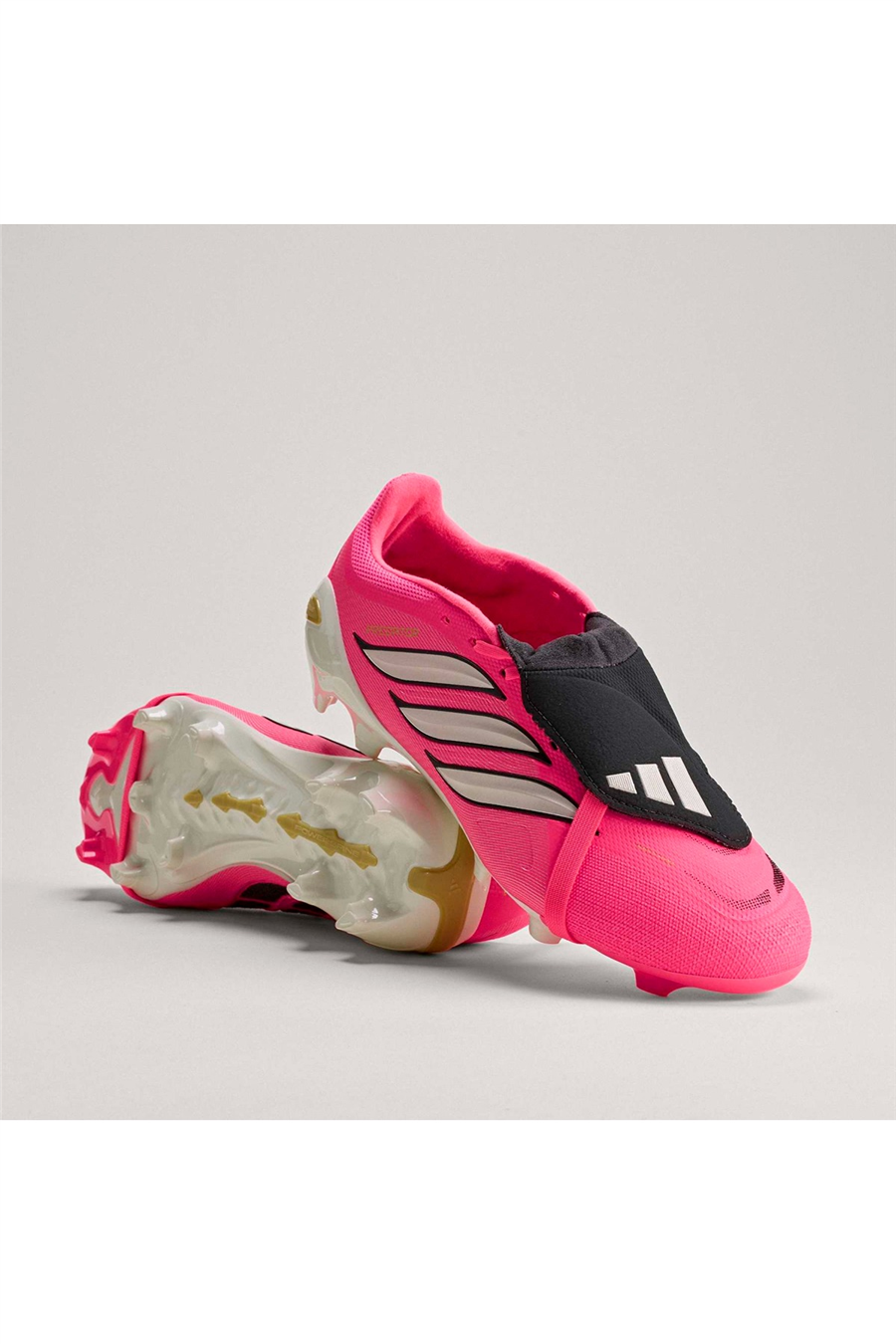 adidas  Krampon PREDATOR LEAGUE FT FG JP6271