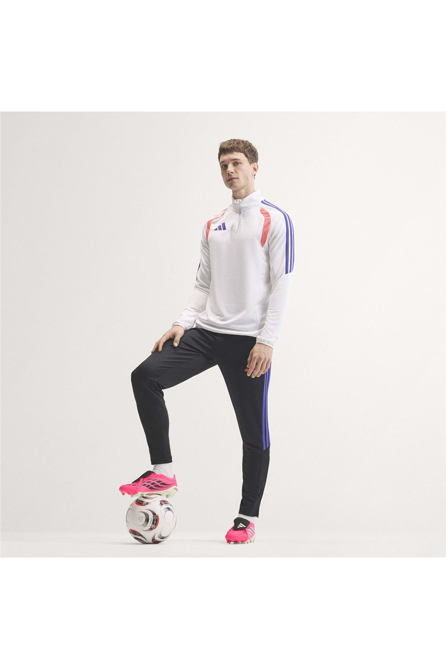 adidas  Krampon PREDATOR LEAGUE FT FG JP6271