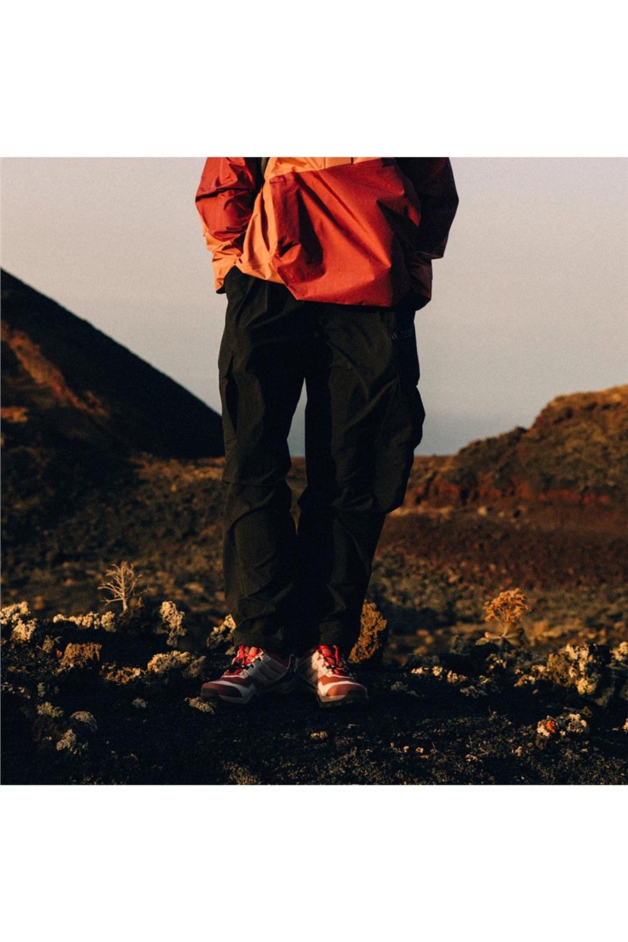 adidas Pembe  Kadın  Eşofman Altı W CARGO AOP P JE9430 Pembe  Kadın  Eşofman Altı W CARGO AOP P JE9430