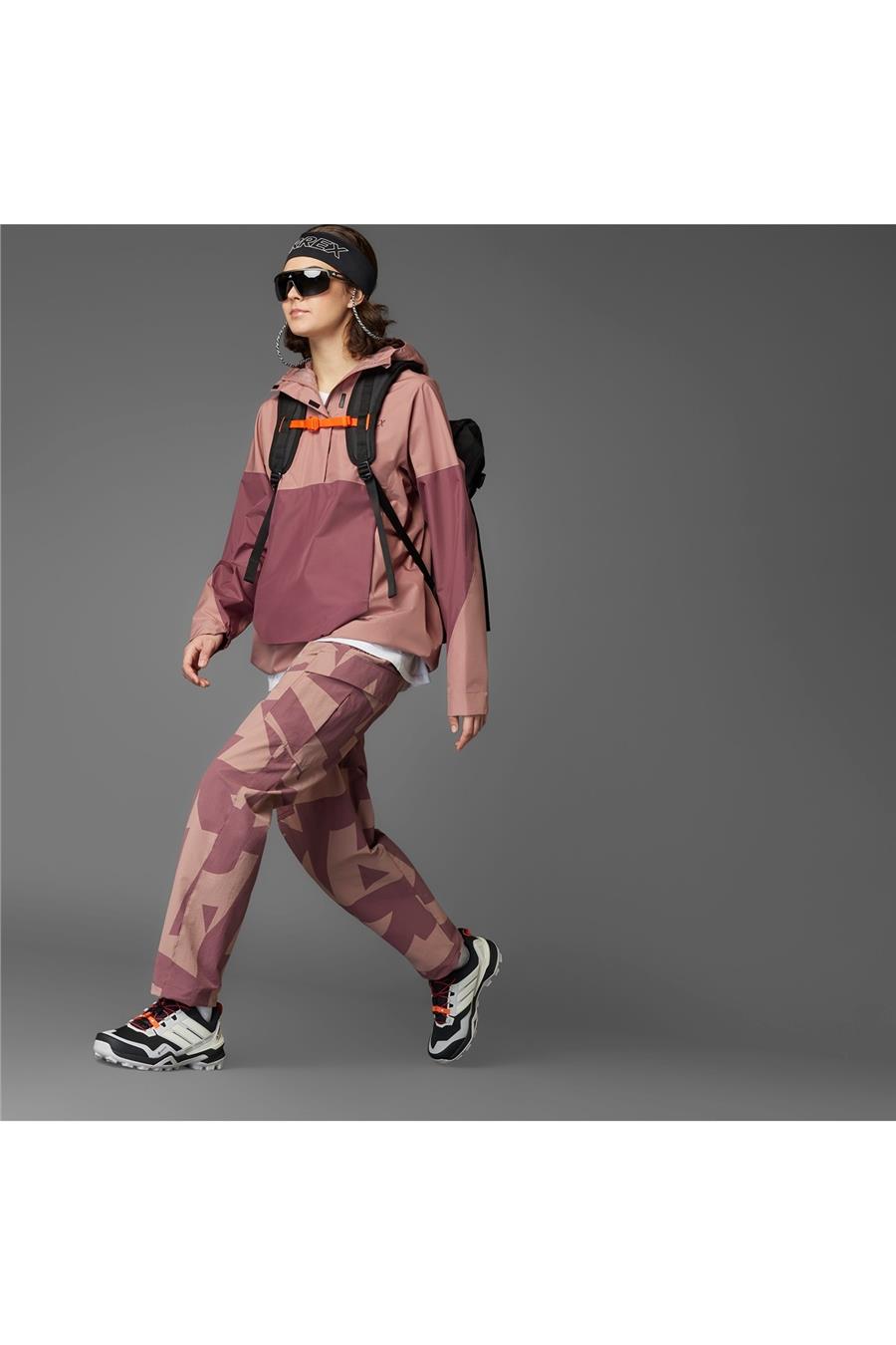 adidas Pembe  Kadın  Eşofman Altı W CARGO AOP P JE9430 Pembe  Kadın  Eşofman Altı W CARGO AOP P JE9430