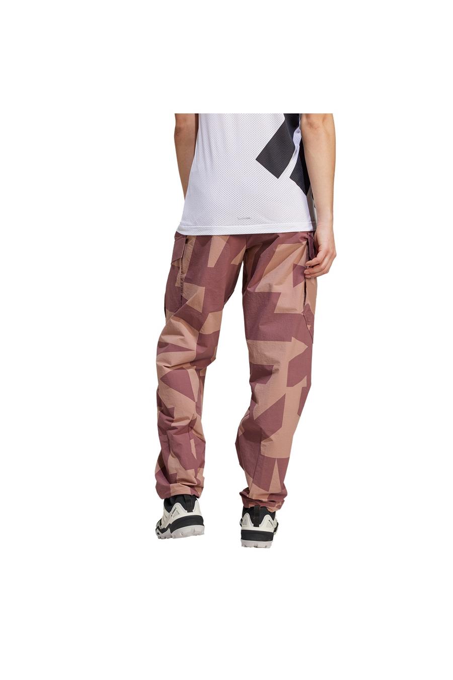 adidas Pembe  Kadın  Eşofman Altı W CARGO AOP P JE9430 Pembe  Kadın  Eşofman Altı W CARGO AOP P JE9430