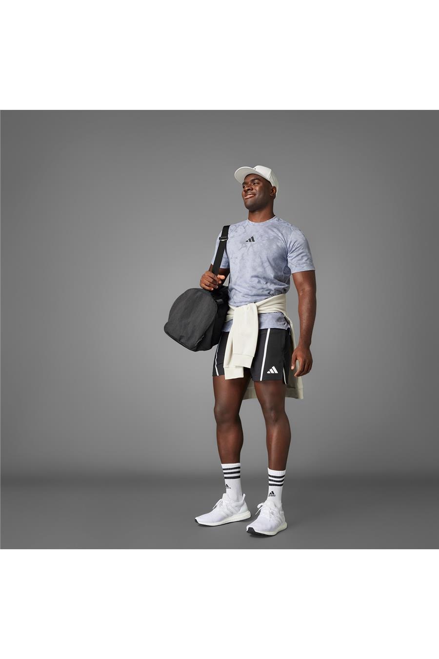 adidas Renkli  Erkek  T-shirt POWER AOP TEE JP3342 Renkli  Erkek  T-shirt POWER AOP TEE JP3342