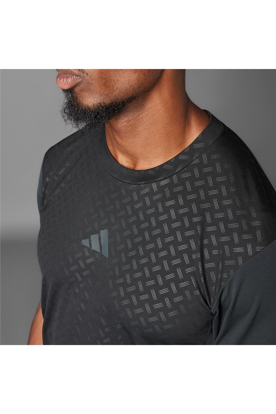 adidas Siyah  Erkek  T-shirt POWER 3S TEE JI8215 Siyah  Erkek  T-shirt POWER 3S TEE JI8215