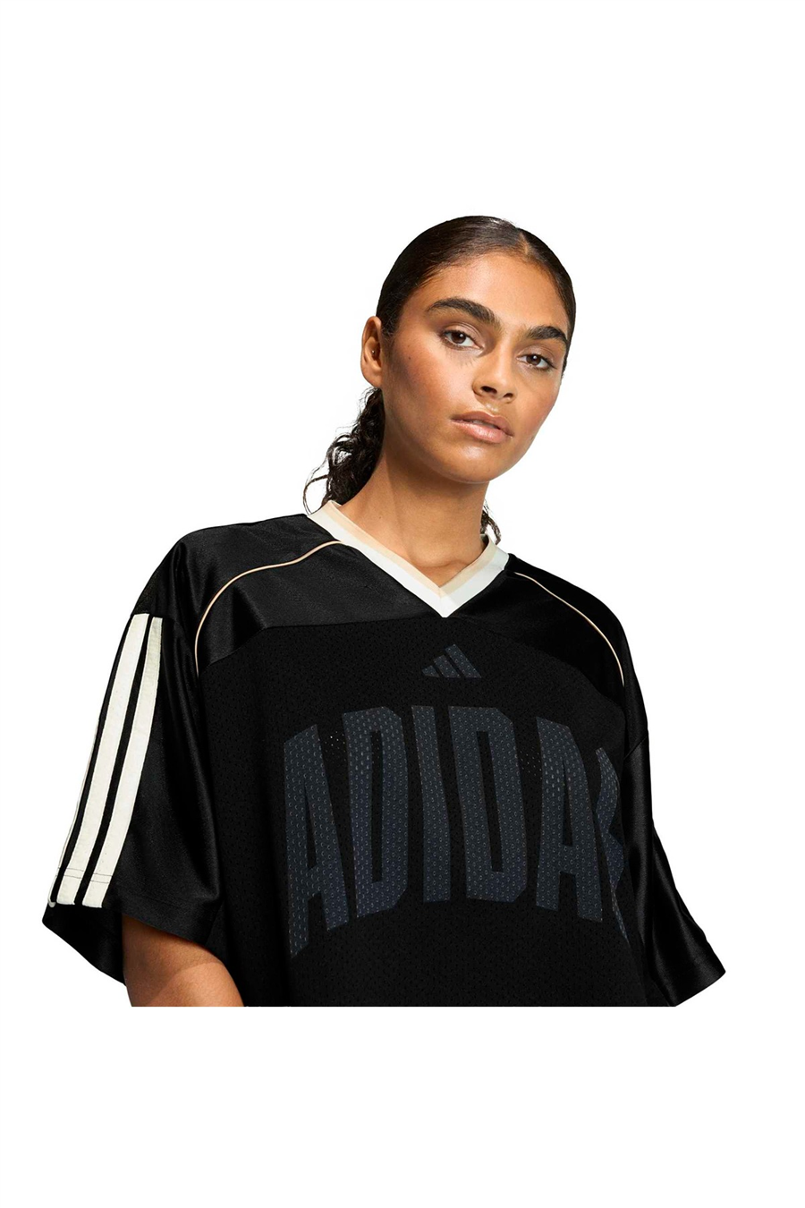 adidas Siyah  Kadın  T-shirt W STA SEAS TEE JY6971