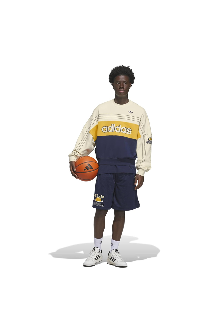 adidas  Sweatshirt VARSITY CREW KS8191