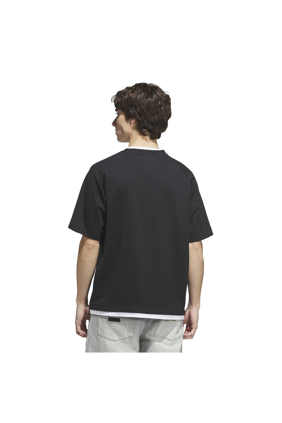 adidas  T-shirt SKATEBOARDING x TYSHAWN PREMIUM TEE KT4304
