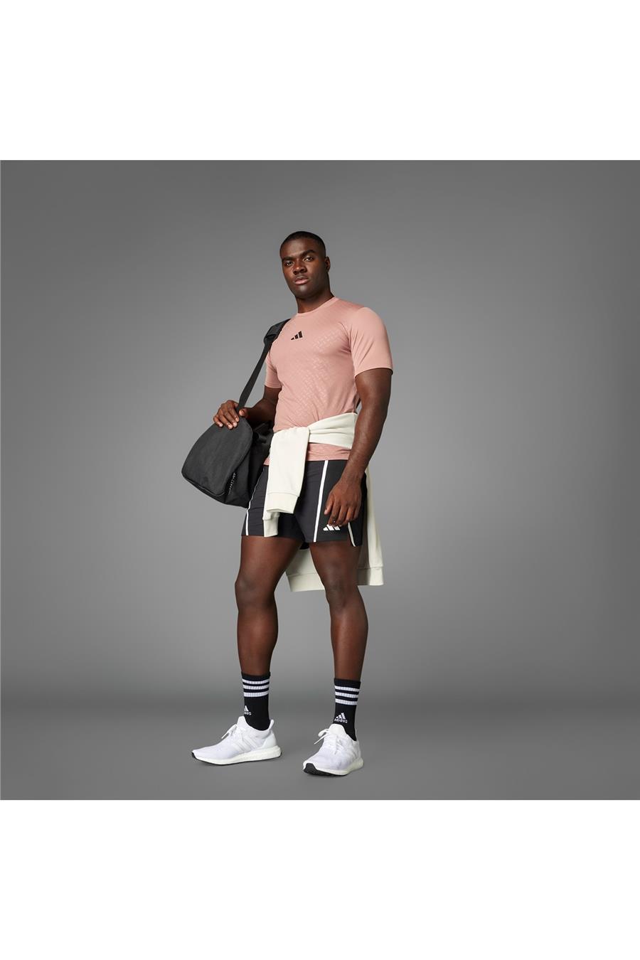 adidas Taba  Erkek  T-shirt POWER 3S TEE JI8217 Taba  Erkek  T-shirt POWER 3S TEE JI8217