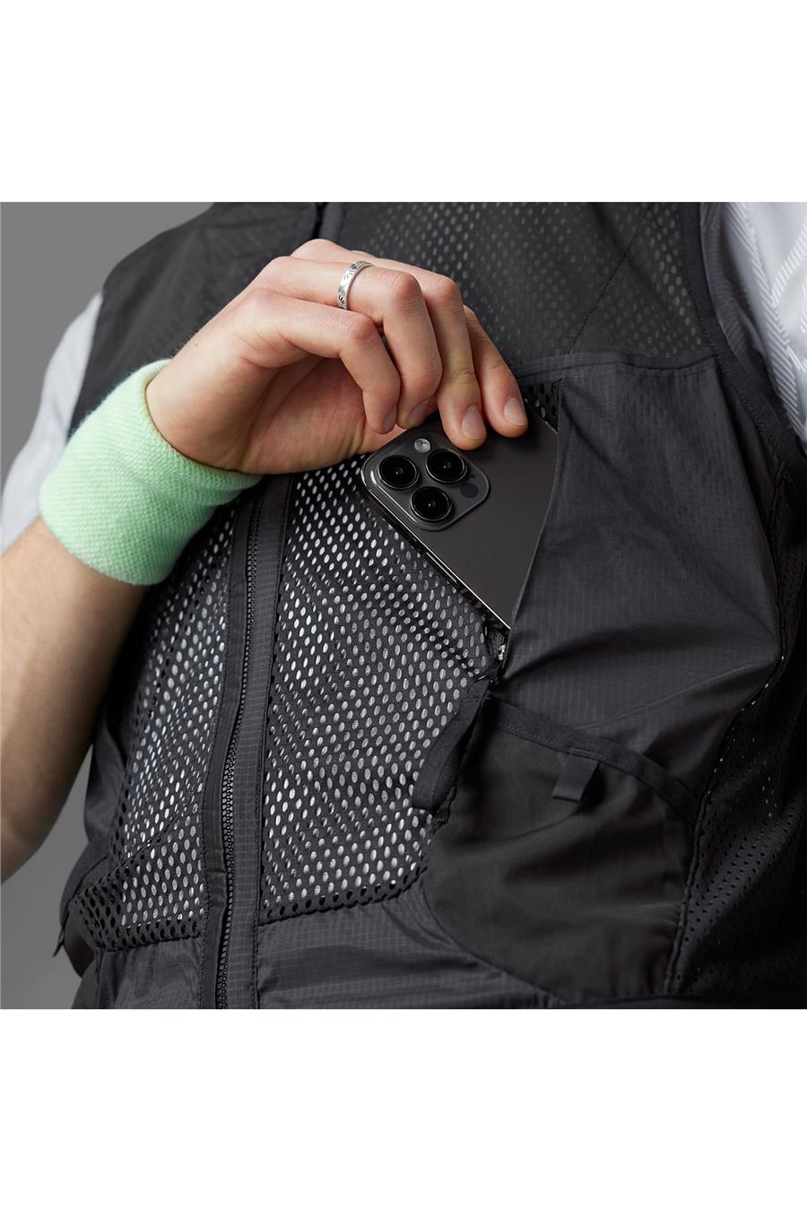 adidas ULT PKT VEST Erkek   Yelek JF1479