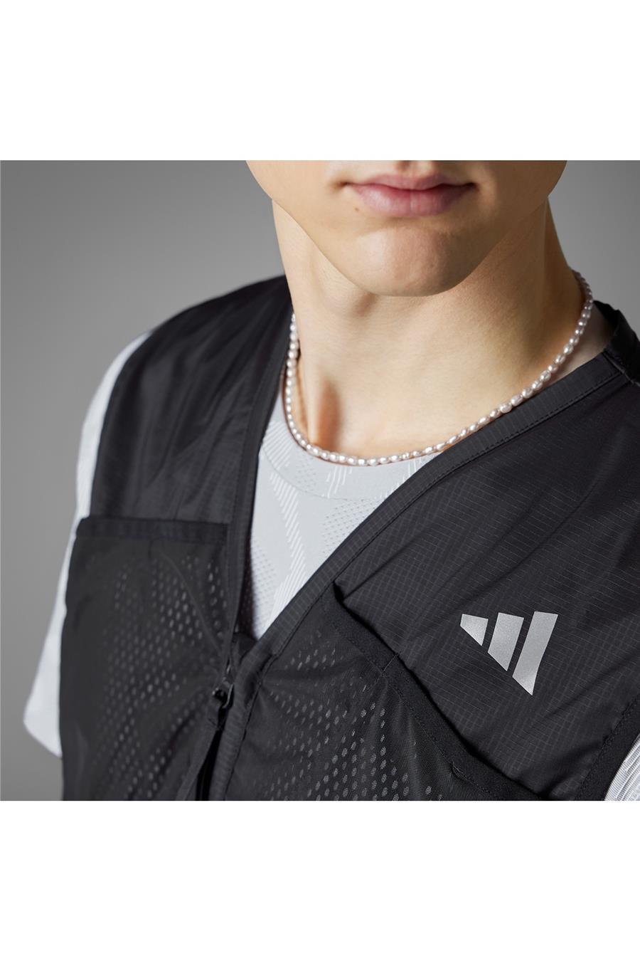 adidas ULT PKT VEST Erkek   Yelek JF1479