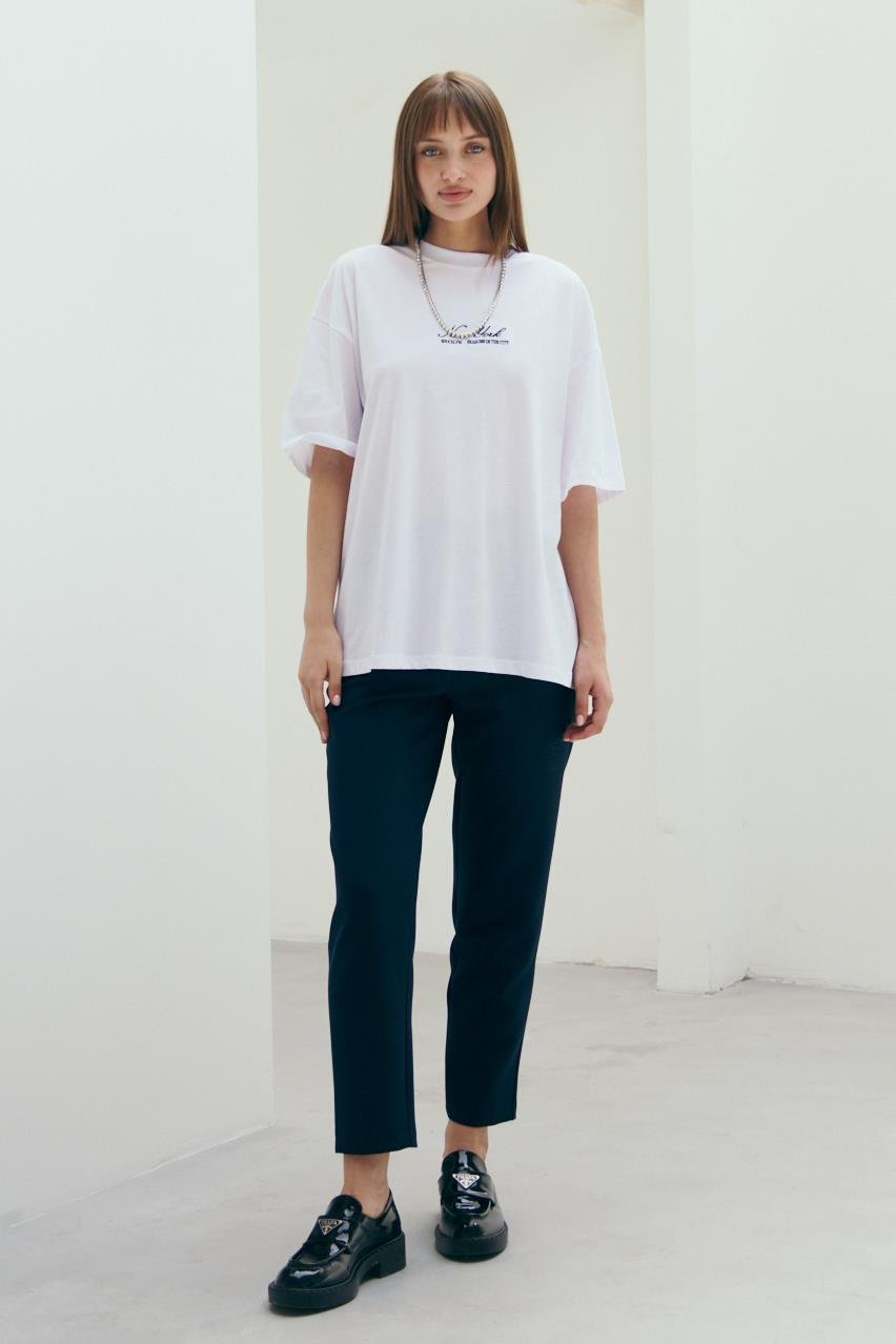 Pranga Kadın Beyaz Bisiklet Yaka Nakışlı T-Shirt - TSH.KD.0615
