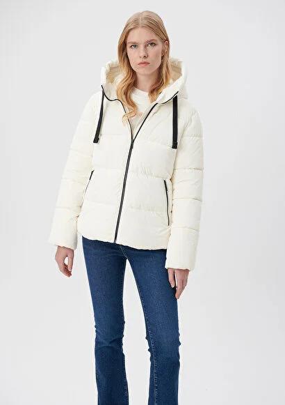Pranga Kadın Beyaz M1110043-83043 Kapüşonlu Mont - MNT.KD.0128