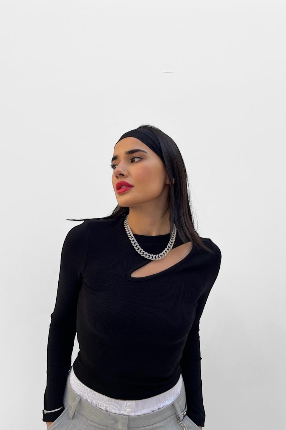 Pranga Kadın Siyah Önü Açık Bluz - BLZ.KD.0116